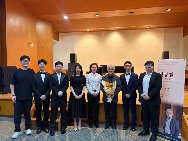 [대학원 소식] ## 세계적인 베이스 연광철 초청 마스터클래스 개최 ## 韩国加图立大学举办世界著名男低音歌唱家延光哲大师班